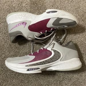 Nike zoom freak 4